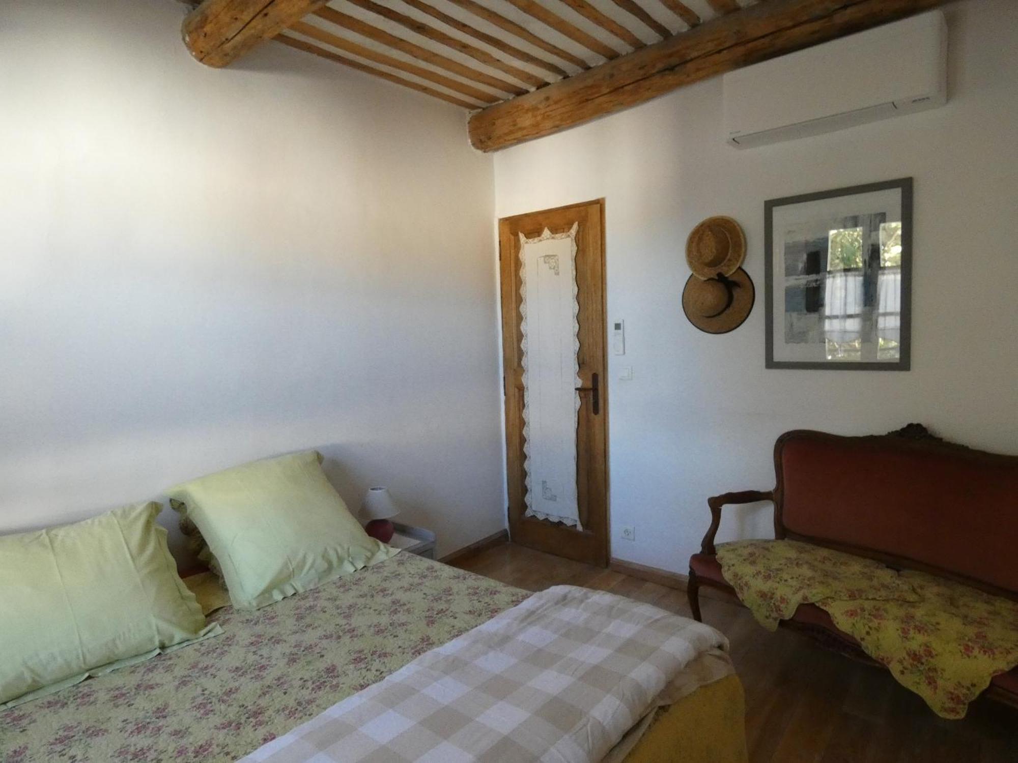 Duplex En Plein Centre Apartment L'Isle-sur-la-Sorgue Ngoại thất bức ảnh